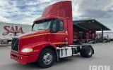2016 Volvo VNM42T