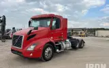 2020 Volvo VNR