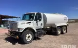 2005 International 7400