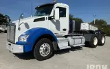 2019 Kenworth T880