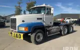 1999 Mack CL753