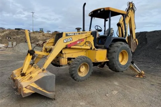 Usado 1997 John Deere 410E #A8982010 en venta.