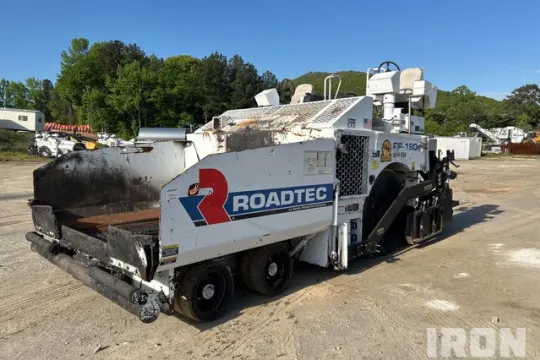 Used 2018 Roadtec RP-190E Paver #A6281042 for sale