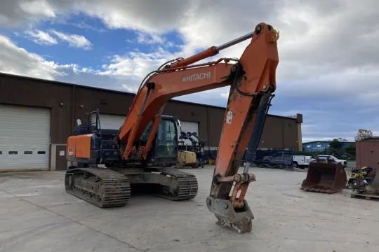 Used 2018 Hitachi ZX350LC-6 Excavator #A8676058 for sale