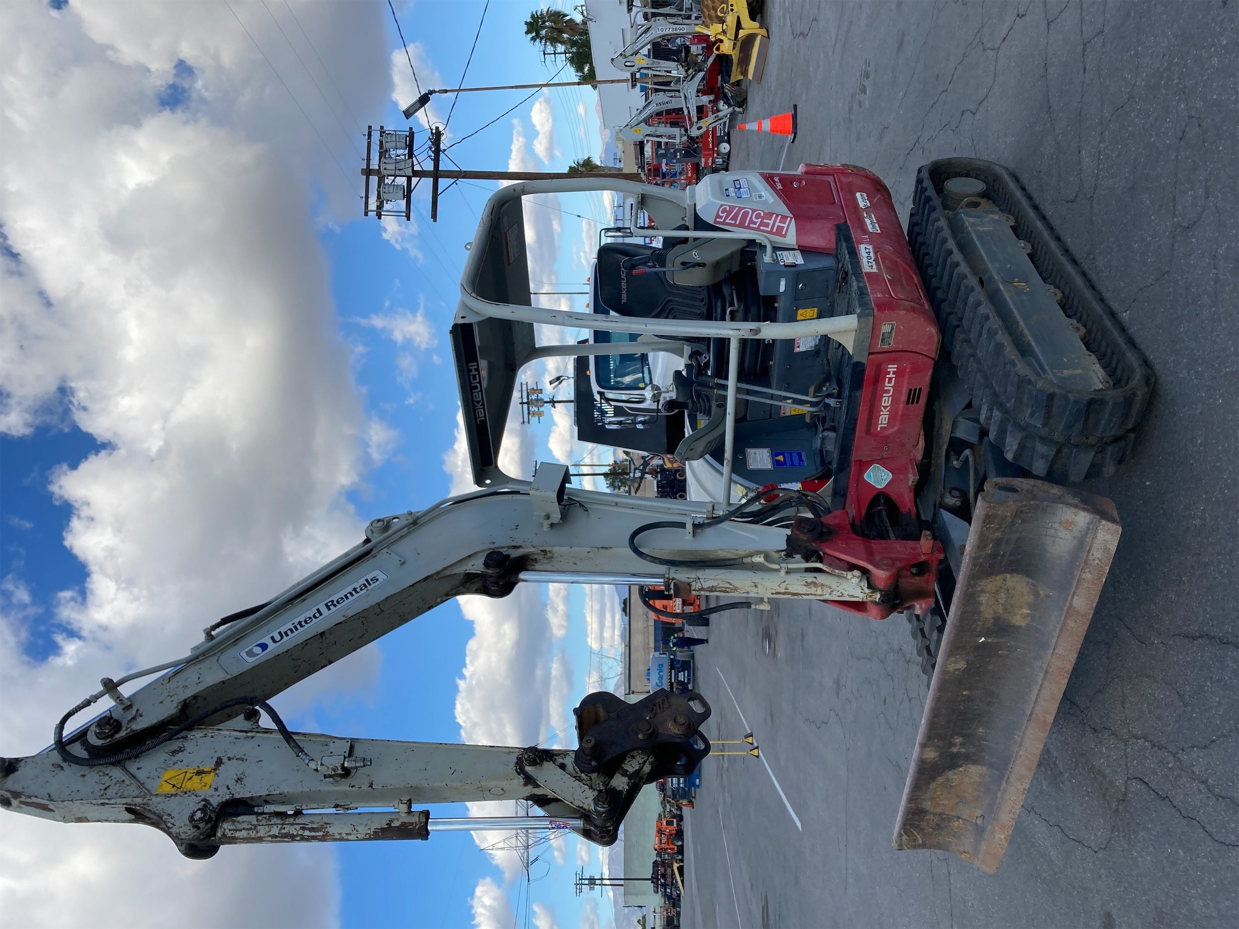 Takeuchi TB240R