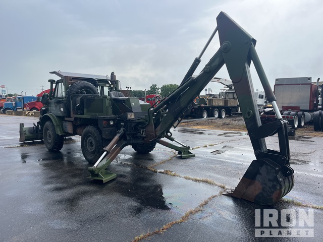 Freightliner UC06NG