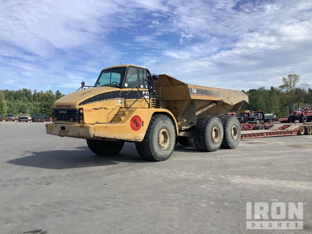 Caterpillar 740