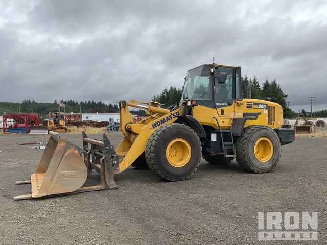 Komatsu WA200-7