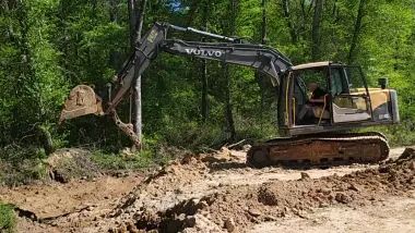 2012 Volvo EC140C for sale