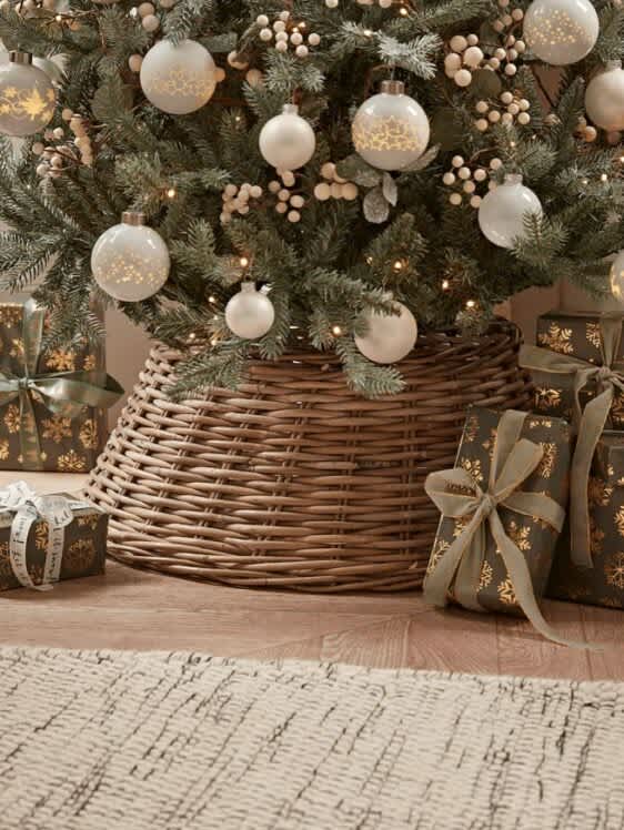 Reizo Rattan Skirt / Basket / Pot