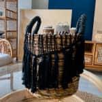 Fringe Plant Pot With Holder (Black)