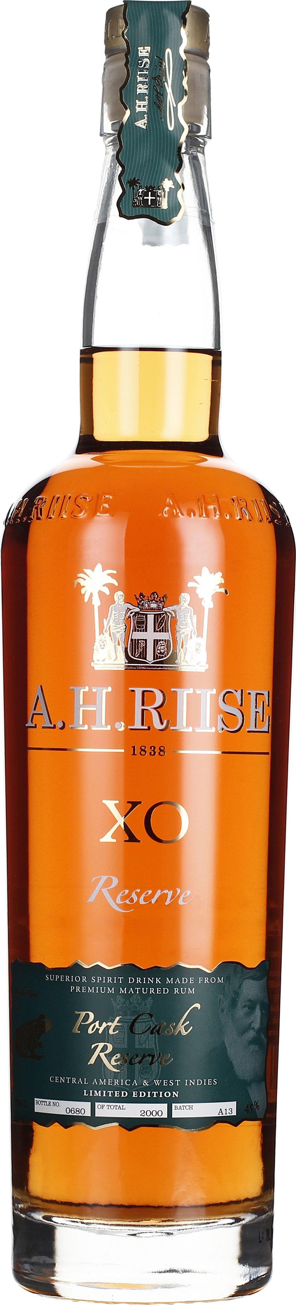 Drankdozijn A.H. Riise XO Reserve Port Cask Rum 70CL aanbieding