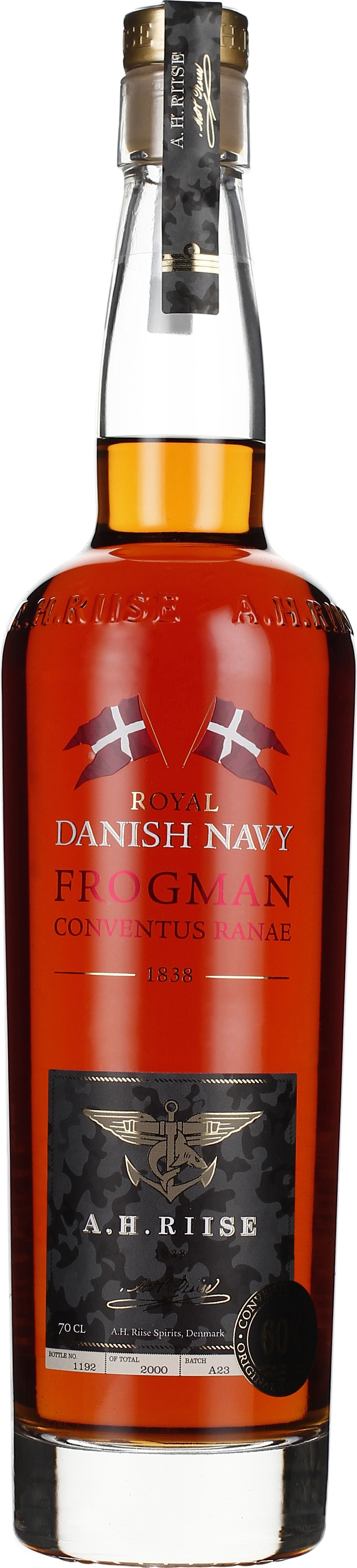 Drankdozijn A.H. Riise Royal Danish Navy Frogman Conventus Ranae Rum 70CL aanbieding