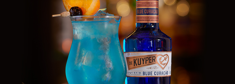 Maak deze cocktail met Blue Curaçao