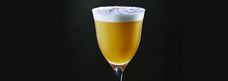 Hennessy Lil Beast Cocktail maken