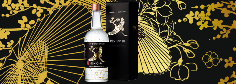 KinNoBi Dry Gin Gold Leaf is verrijkt met eetbaar bladgoud