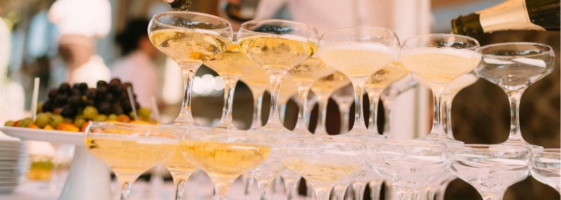 Champagne drinken