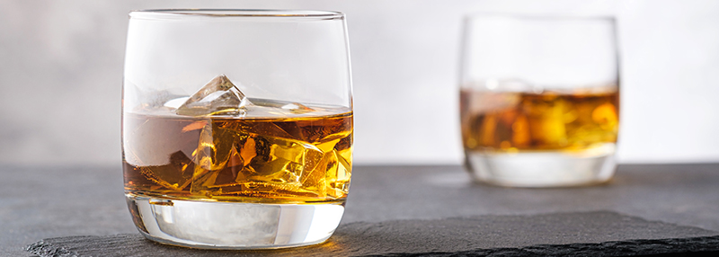 Whisky in de mix drinken