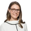 En profilbild av fastighetsmäklare Linnéa Göthager