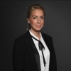 En profilbild av fastighetsmäklare Linda Bylund