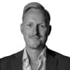 En profilbild av fastighetsmäklare Martin Sadowski
