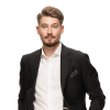 En profilbild av fastighetsmäklare Robert Sundström