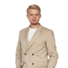 En profilbild av fastighetsmäklare David Töyrylä