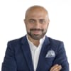 En profilbild av fastighetsmäklare Tony GH Lundberg