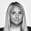 En profilbild av fastighetsmäklare Micaela Rydberg