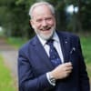 En profilbild av fastighetsmäklare Anders Ahlm