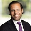 En profilbild av fastighetsmäklare Magnus Wangerheim