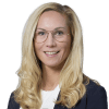 En profilbild av fastighetsmäklare Helena Österman