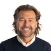 En profilbild av fastighetsmäklare Peter Lindeberg