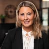 En profilbild av fastighetsmäklare Jessica Månsson