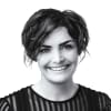 En profilbild av fastighetsmäklare Maja Sellgren