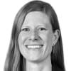En profilbild av fastighetsmäklare Johanna Högberg
