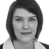 En profilbild av fastighetsmäklare Malin Bergström