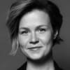 En profilbild av fastighetsmäklare Stephanie Wehage