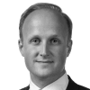 En profilbild av fastighetsmäklare Gabriel Augustsson