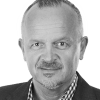 En profilbild av fastighetsmäklare Johan von Pongrácz