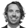 En profilbild av fastighetsmäklare Jakob Johansson