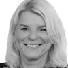 En profilbild av fastighetsmäklare Camilla Frank