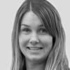 En profilbild av fastighetsmäklare Malin Bengtsson