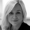 En profilbild av fastighetsmäklare Jenny Karlson