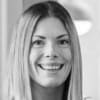 En profilbild av fastighetsmäklare Alexandra von Zweigbergk
