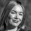En profilbild av fastighetsmäklare Veronica Strandberg