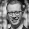 En profilbild av fastighetsmäklare William Bengtsson Sohlman