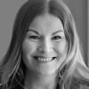En profilbild av fastighetsmäklare Sofie Näslund