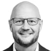 En profilbild av fastighetsmäklare Jonas Lundin