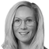 En profilbild av fastighetsmäklare Helena Österman